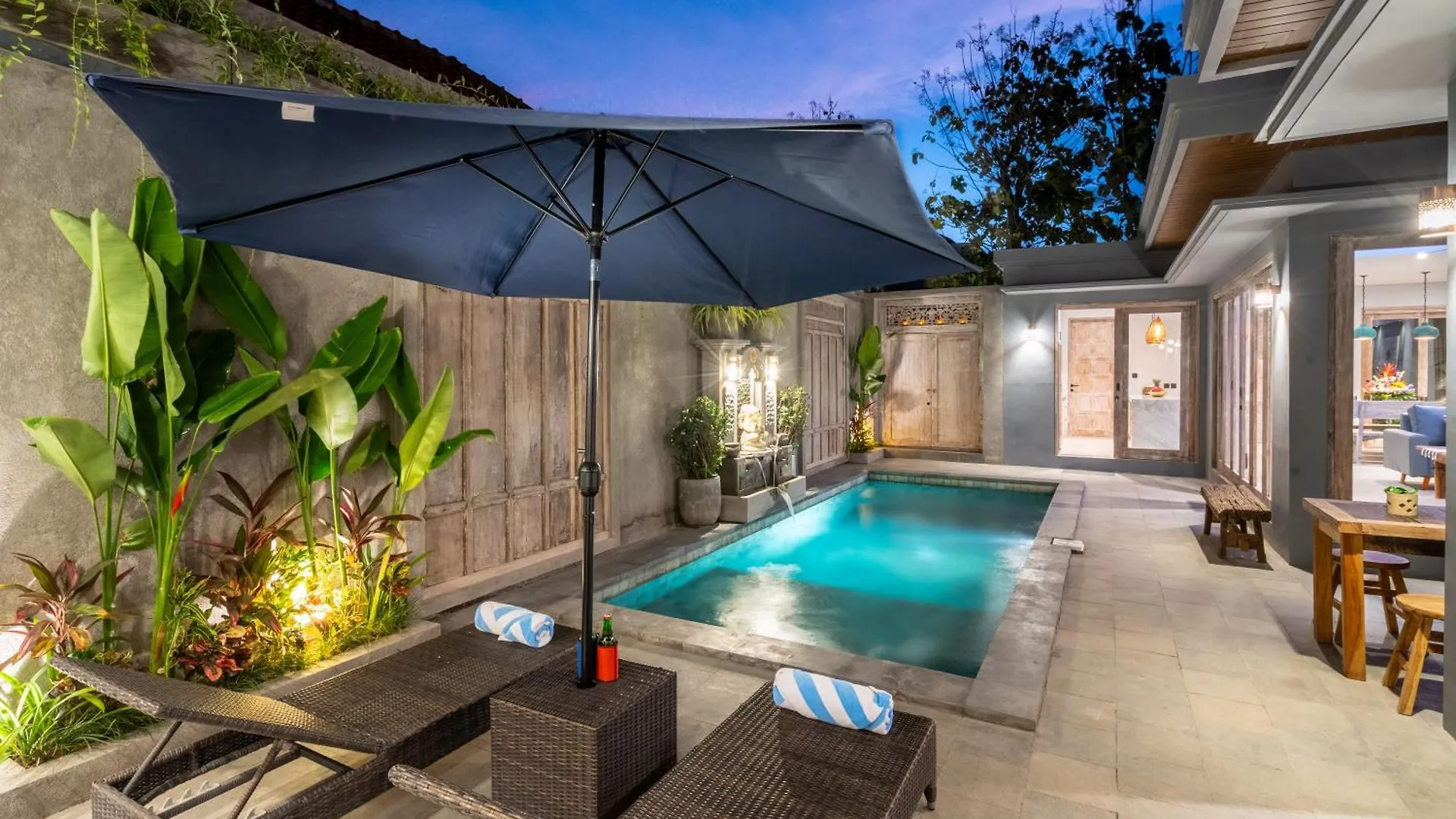 Villa Indah Legian  Legian (Bali)