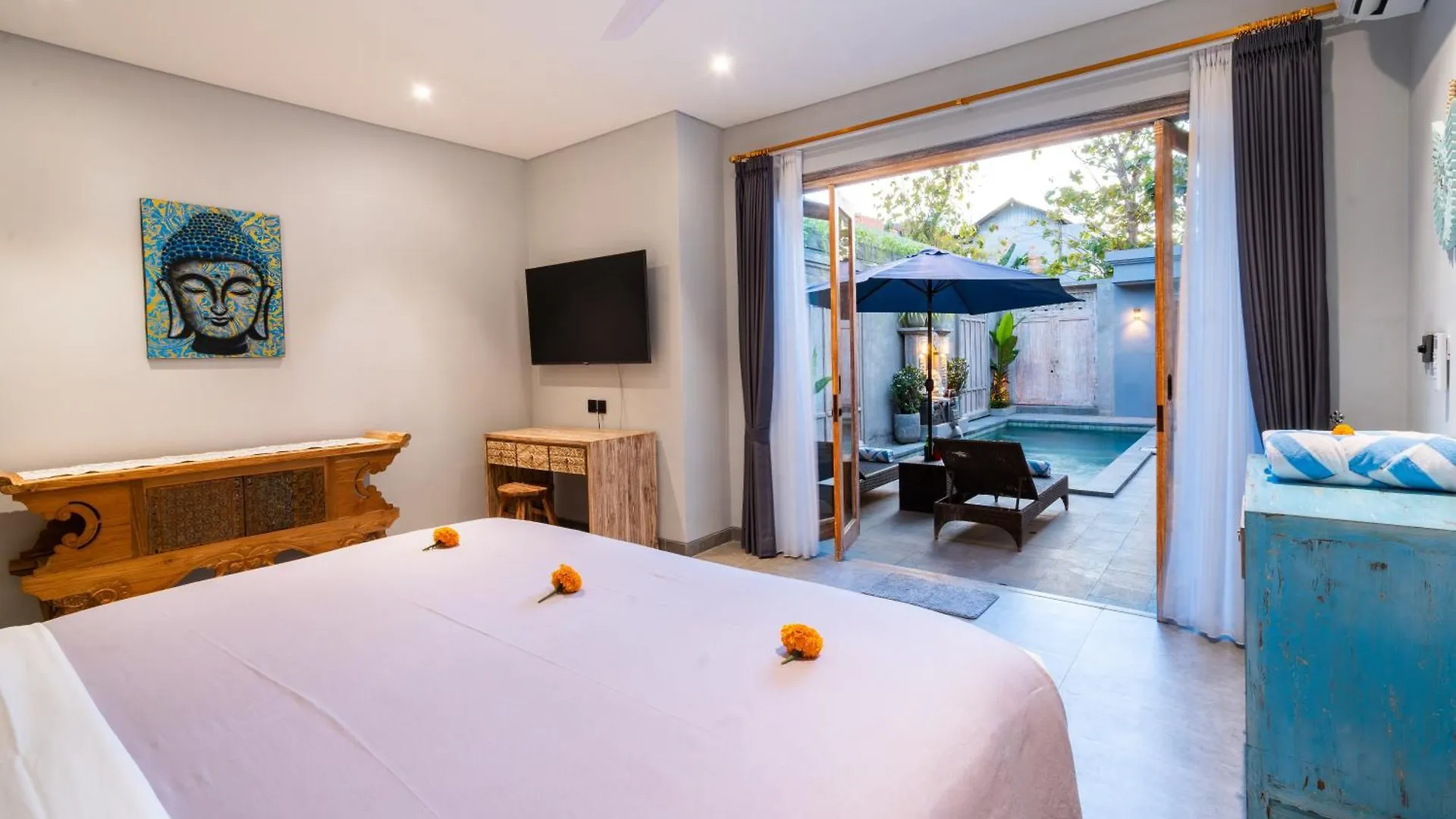 Villa Indah Legian  Indonesia