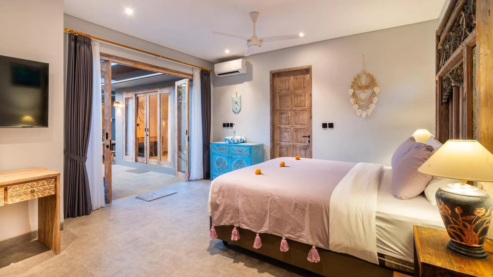 Villa Indah Legian